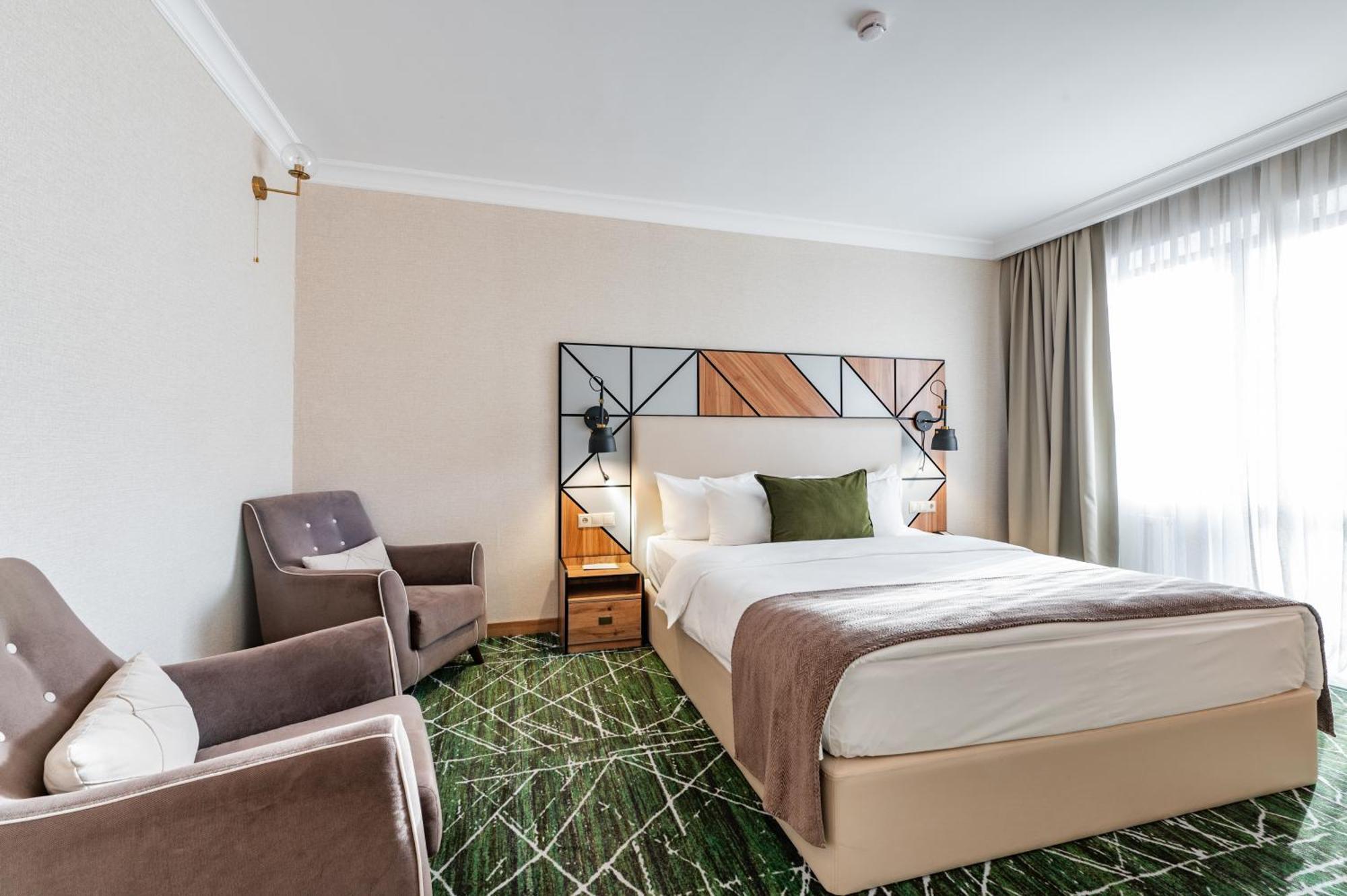 Wyndham Garden Burabay Hotel Екстериор снимка