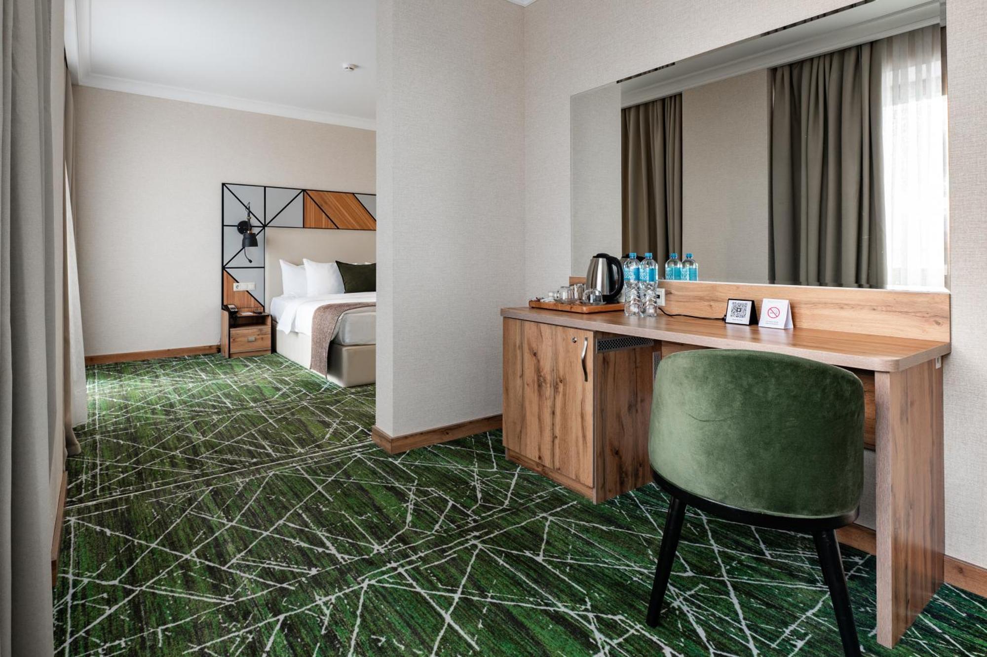 Wyndham Garden Burabay Hotel Екстериор снимка