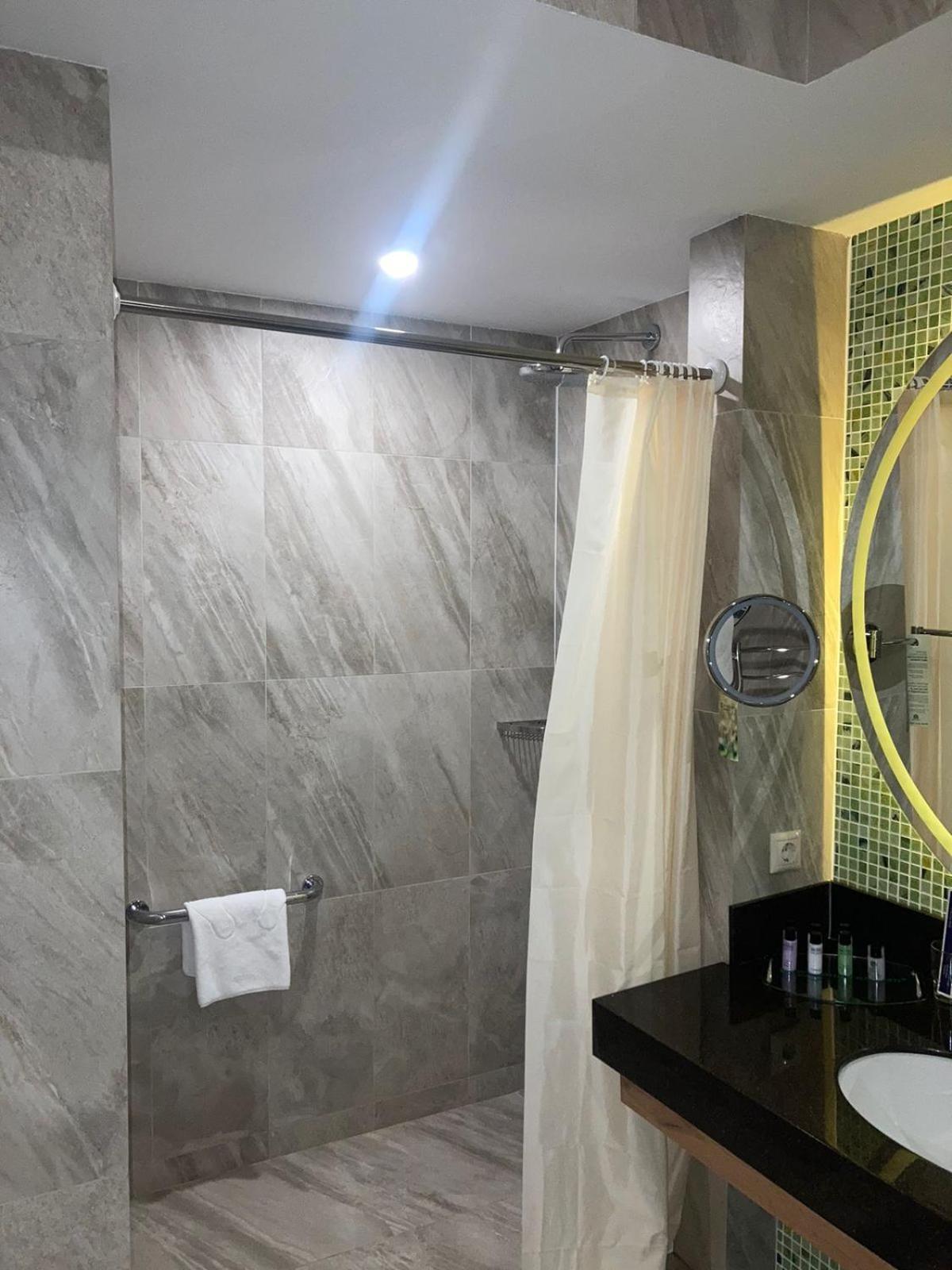 Wyndham Garden Burabay Hotel Стая снимка